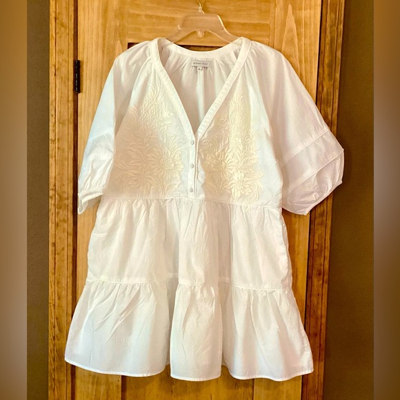 Gianni Bini white dress - Picture 2 of 3